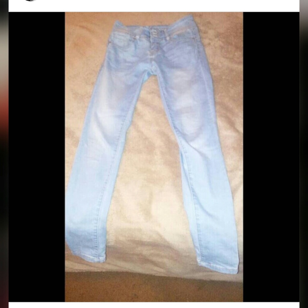 Baby blue jeans